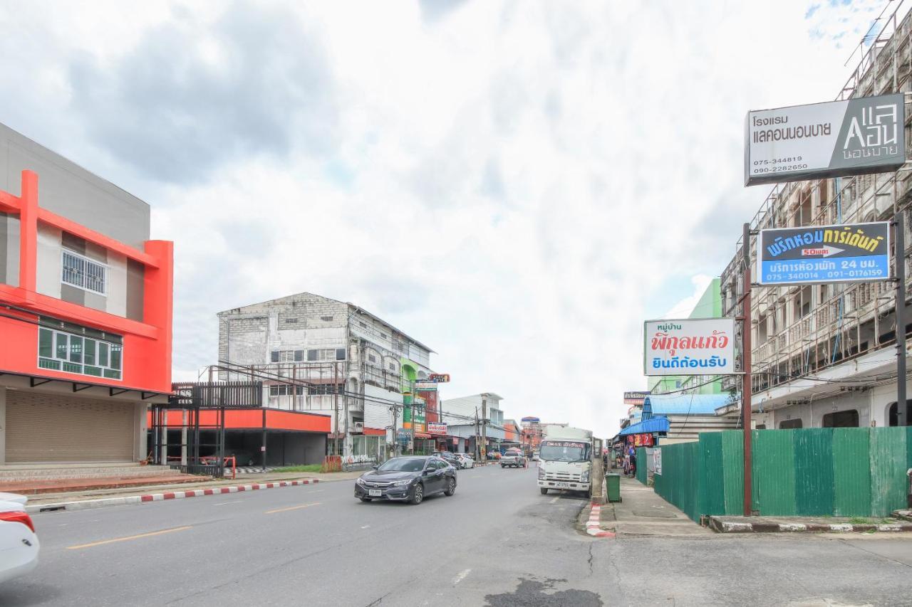 Prickhom Garden Hotel Nakhon Si Thammarat Exterior photo
